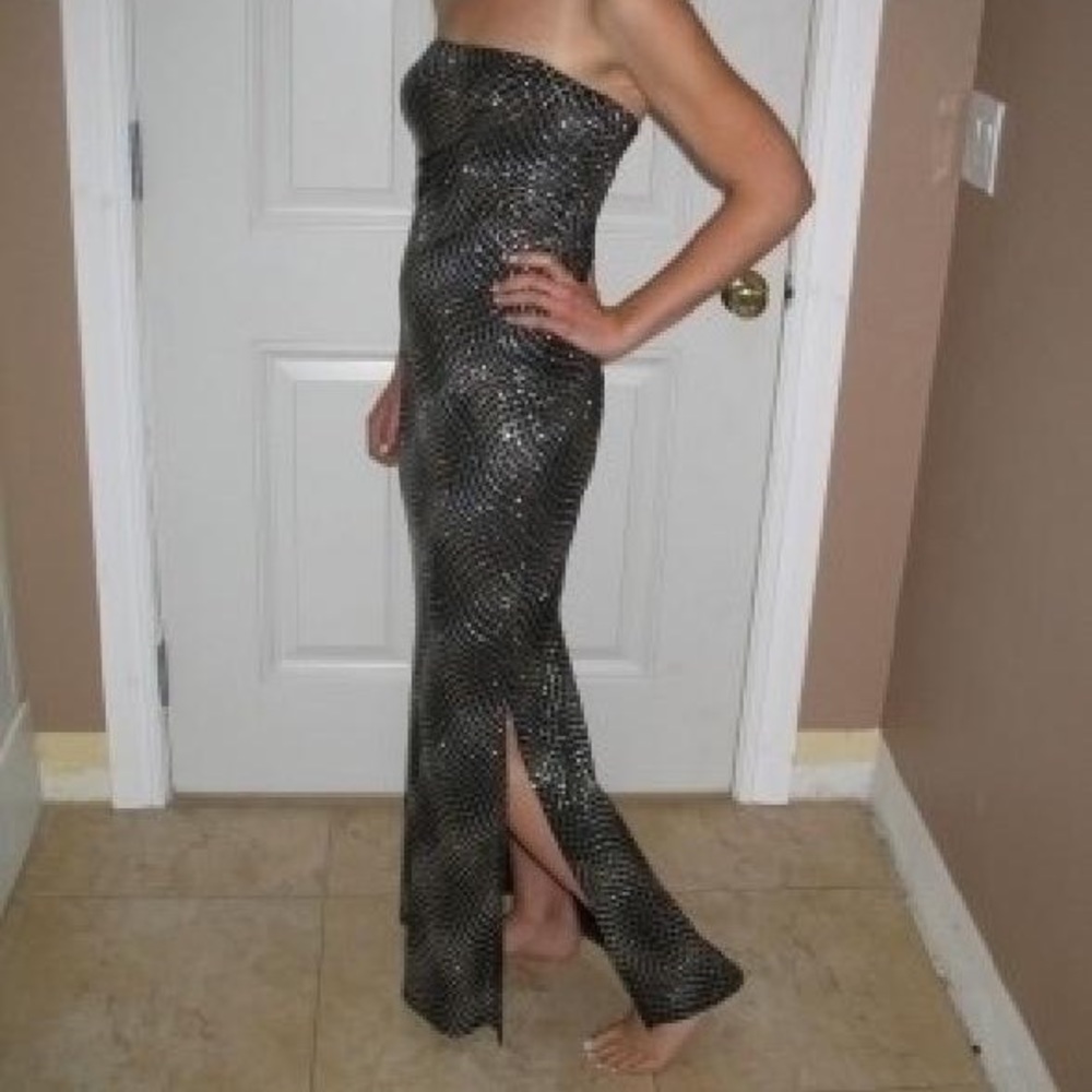 Kitty Black Metallic Gold/Silver M Cocktail Dress